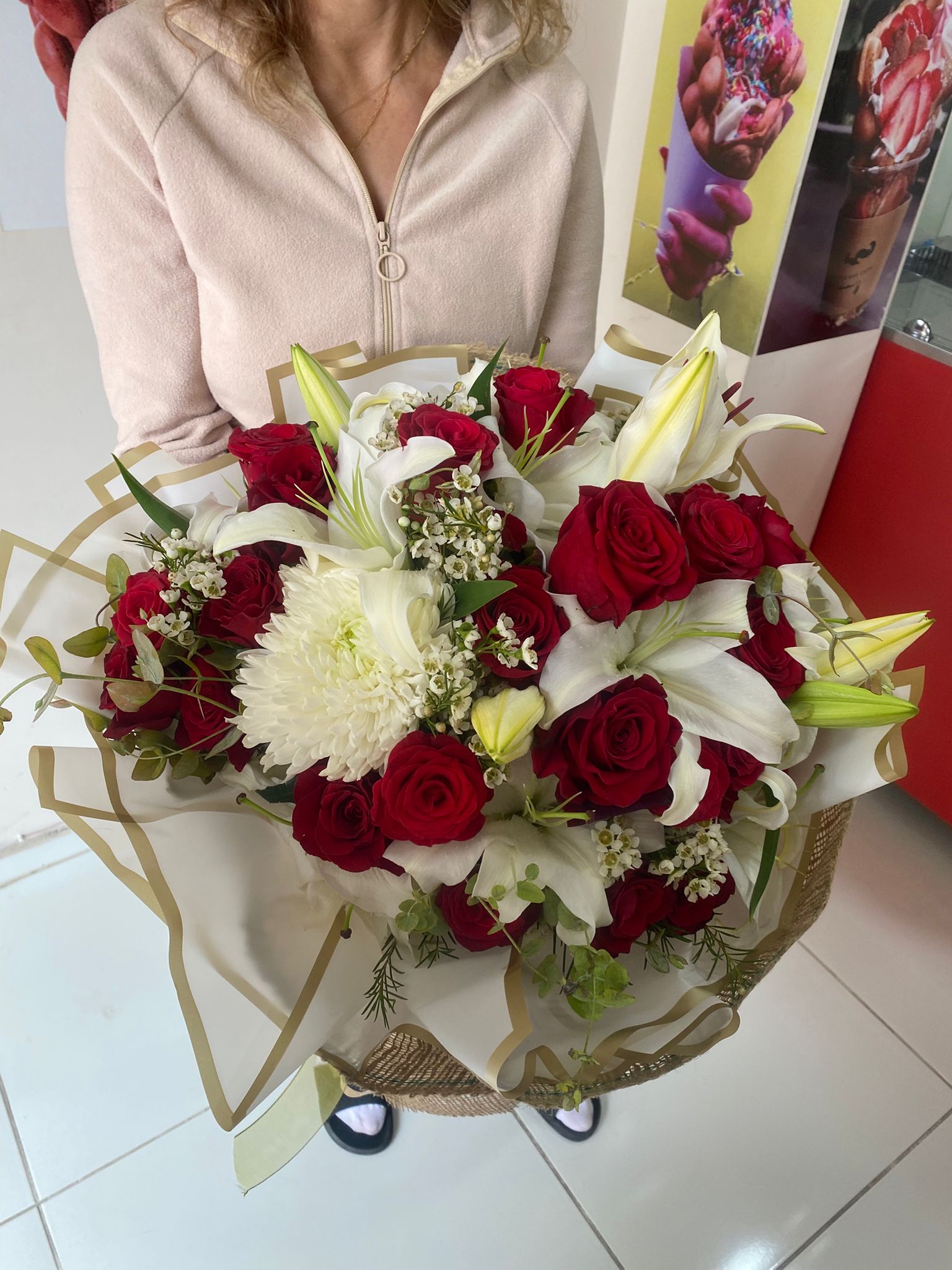 Lilyum ve Kırmızı Gül Buketi
